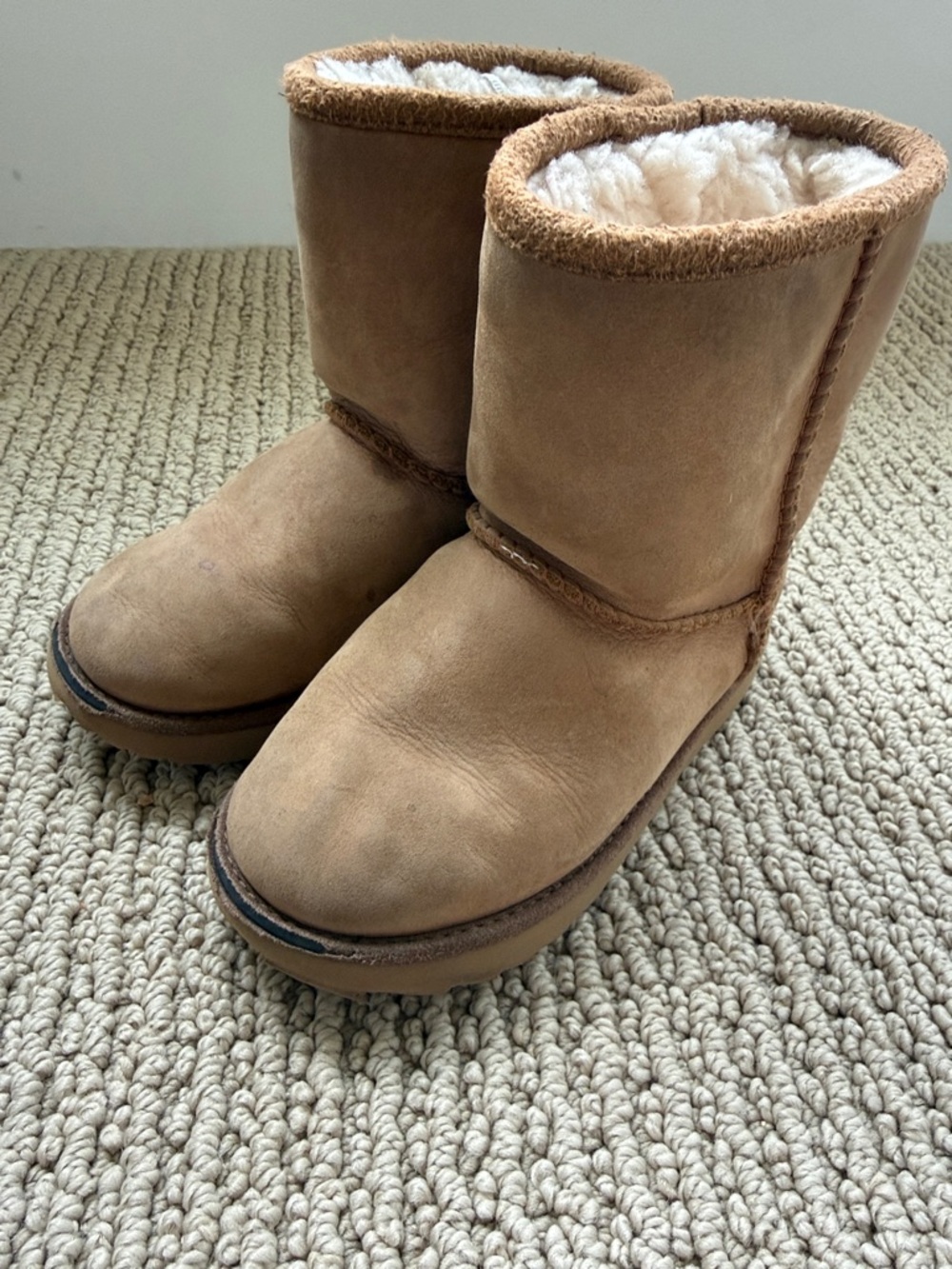 UGG Kids Classic Short Boots - Chestnut
